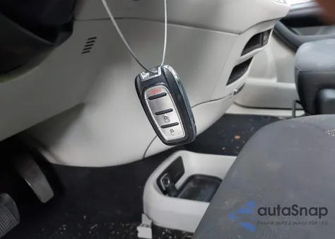 2018 Chrysler Pacifica Lx z USA, uszkodzony, nr VIN 2C4RC1CG4JR130464